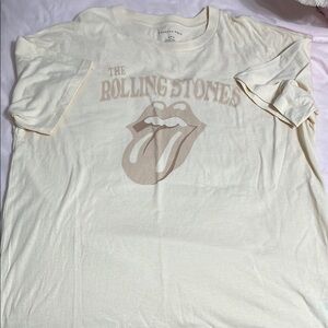 American Eagle Cream Graphic Tee